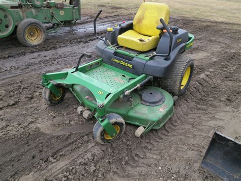 John Deere Z Pattern Tracks 